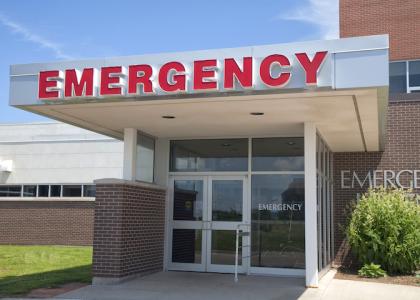 Front view of hospital emergency entrance